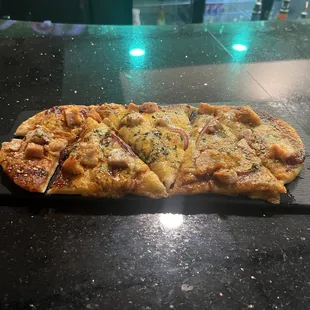 Flatbread pizza