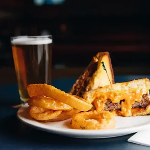 Super melt with onion rings