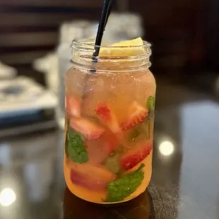 Strawberry mint lemonade with Tangueray gin