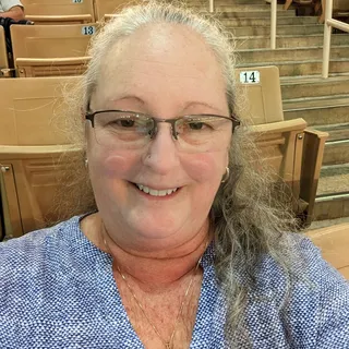 Lynn K.