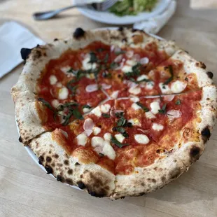 Margarita pizza