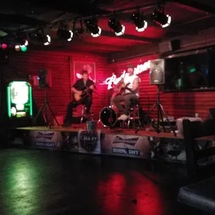 ALL IN THE BAND acoustic session tonight at Mavericks