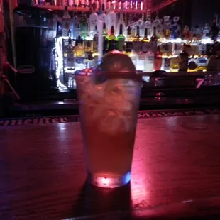 drink, pizza