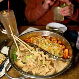 Instagram: GaoGirlsGrubbin