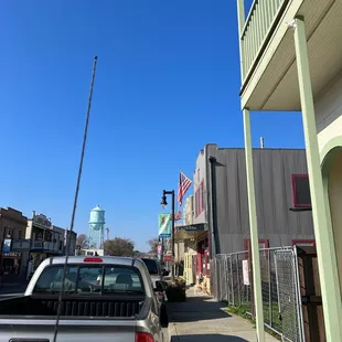 If u are high asf come here best fricken place bomb cookies and some bomb ass BLT's