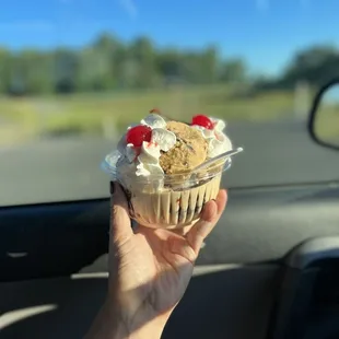 Sundae!