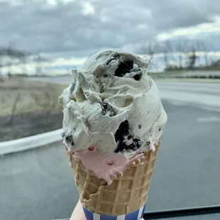 Waffle cone with peppermint stick &amp; cookies and cream custard mmmmm!