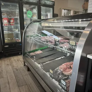 Shop for groceries while you wait on you prepared food