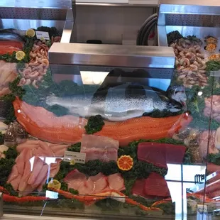 Fresh Seafood delivered daily