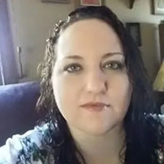 Dannette W.