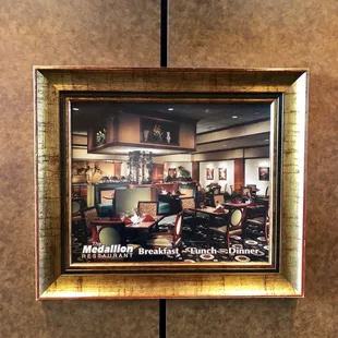 a picture of the restaurant