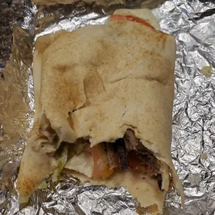 I got the a gyro to go and it was flavored very well. Solid gyro! Good price, good flavor and was ready in 10 minutes.