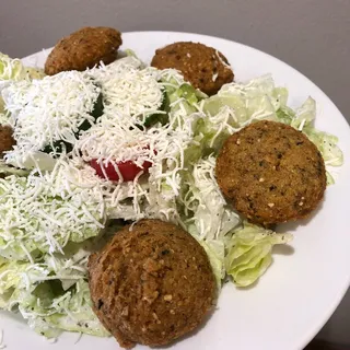 Falafel Salad