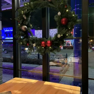 Great atmosphere and holiday decorations