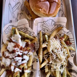 GARLIC PARMESAN FRIES