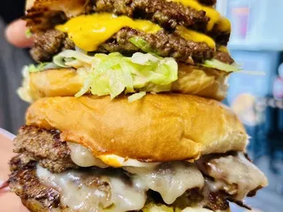 MOOYAH Burgers, Fries & Shakes