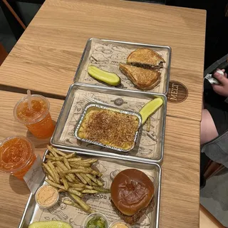 CLASSIC CRISPY CHICKEN