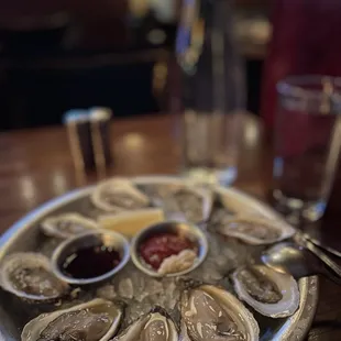 Unbeatable $1 oyster on Monday &amp; Friday before 9pm