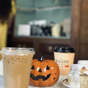 Honey Vanilla Oat Latte &amp; Cinnamon Roll