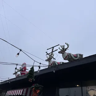 Roof top decorations