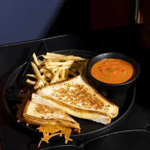 Grilled Cheese with Tomato Soup