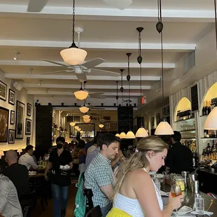 Lively in a Tuesday evening!