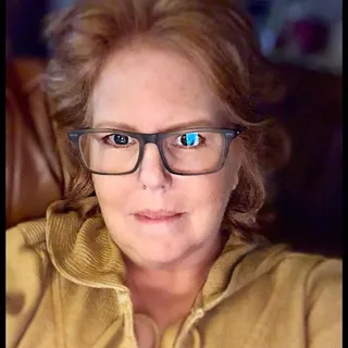 Kelly B.