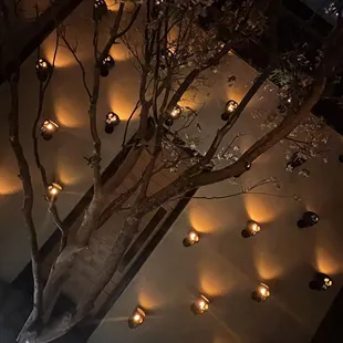 Foyer between restaurant and cigar lounge