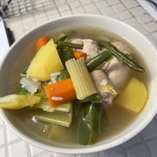 Caldo de pollo