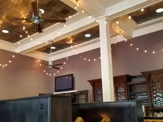 Magnolia's At The Ritz