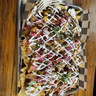 Buffalo chicken nachos