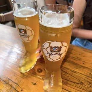 Boot pint glasses