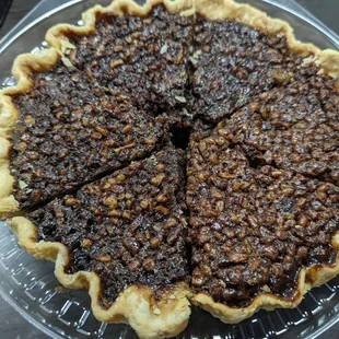 Chocolate Bourbon Pecan Pie