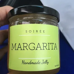 Where are the croissants?