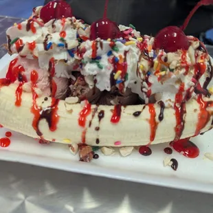 Banana split.