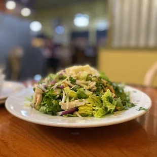 Sydney &apos;s Spicy Thai Salad