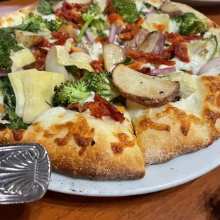 Veggie with a different opinion pizza