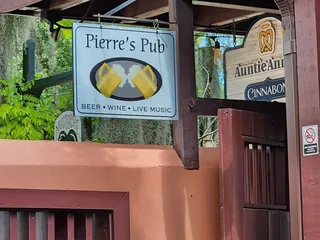 Pierre's Pub