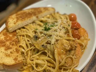 Pitch and Fiddle-Fair Oaks