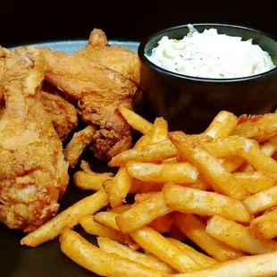 bbq wings, chicken, chicken wings, chicken wings and fried chicken, food, fried chicken, bbq chicken, fried chicken wings, poultry