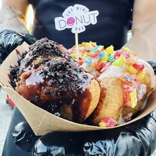 Signature Dozen Oreo &amp; Fruity Pebbles