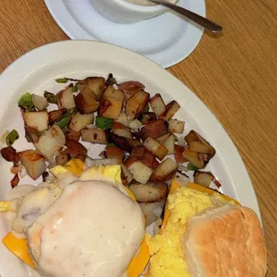 food, chicken wings and fried chicken