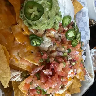 nachos and guacamole