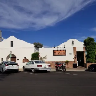 The exterior, next to the Mission church (1930s)