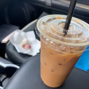 Iced vanilla latte, oak milk, extra shot of spresso!