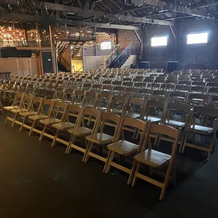 MAIN ROOM LECTURE STYLE SETUP