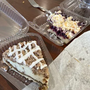 Coffee cake= Happiness in my mouth!!!