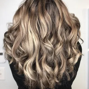 Hair by Diane specializing in highlights, gray coverage, dimensional color and cuts.  Call or text 559-281-4161 for availability.