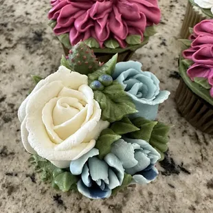 Custom floral cupcakes