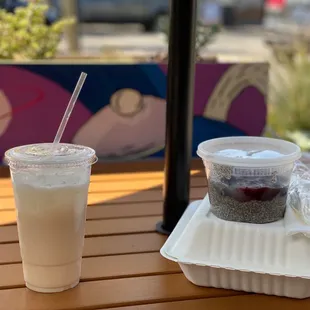 Chia pudding and vegan milk tea